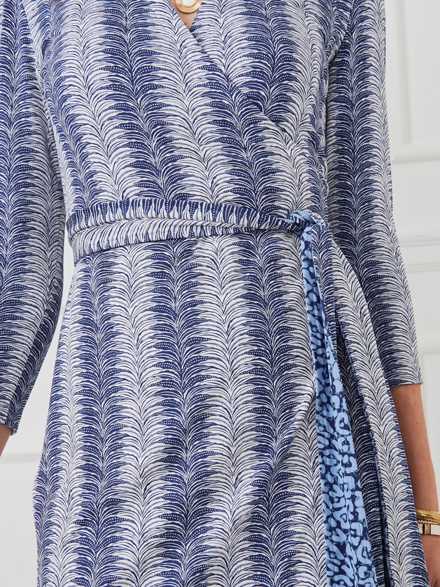 J.mcLaughlin Rumi dress in off white/dark blue made with Catalina cloth.