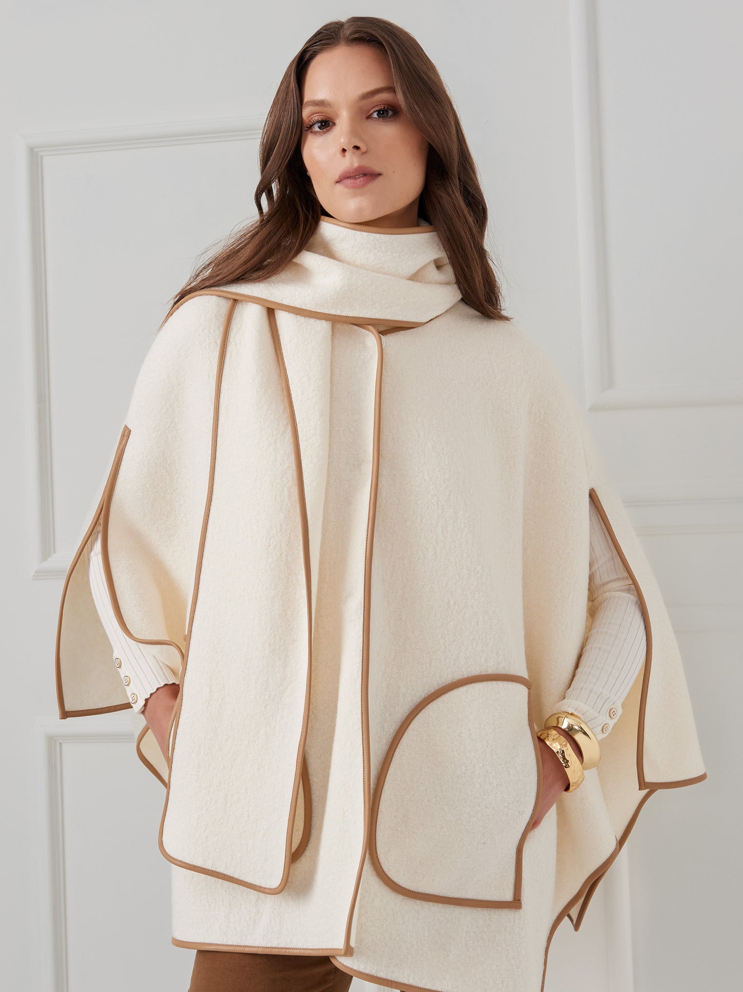 J.mcLaughlin Sabrina cape in vanilla made with wool blend.