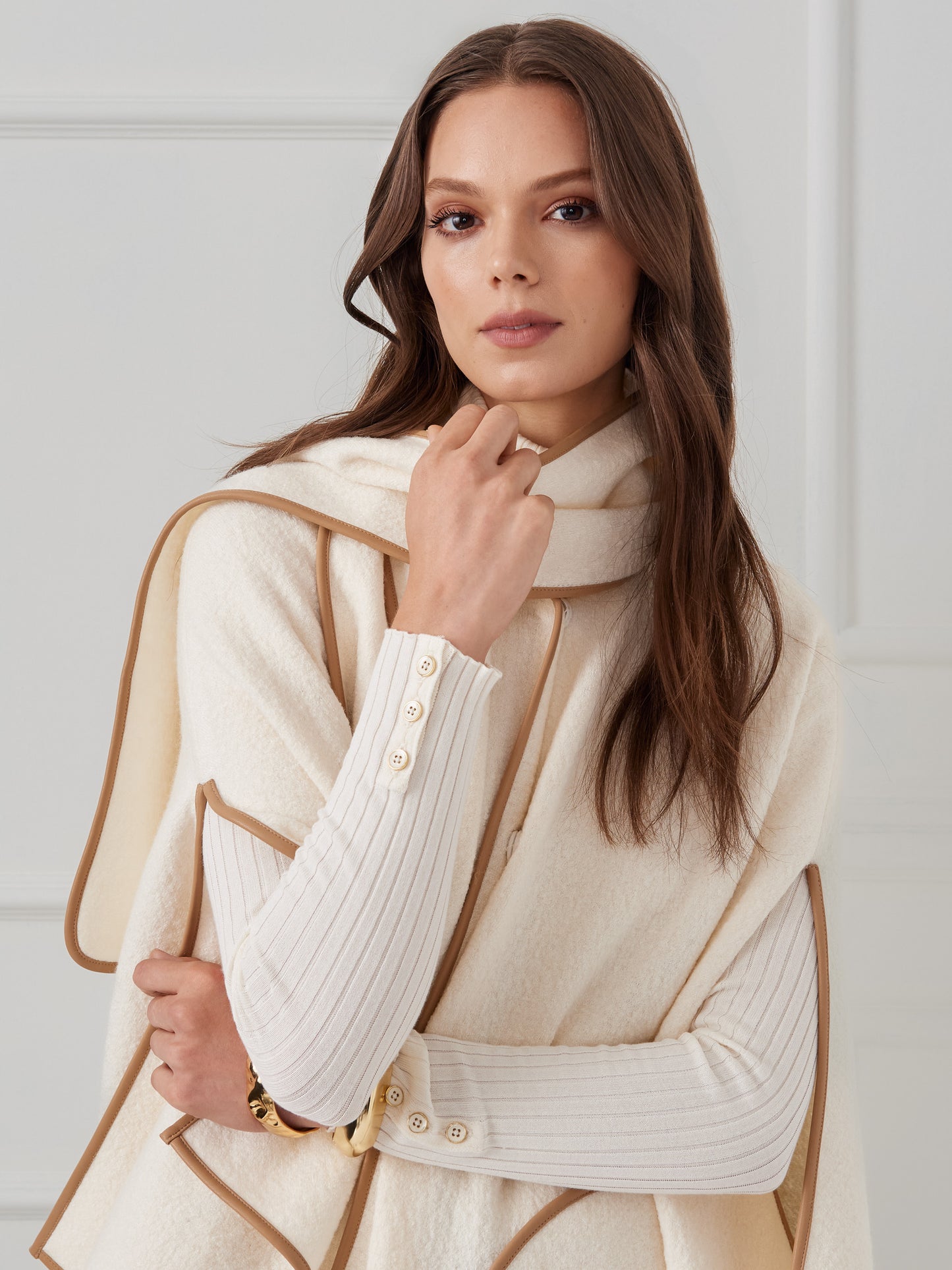J.mcLaughlin Sabrina cape in vanilla made with wool blend.