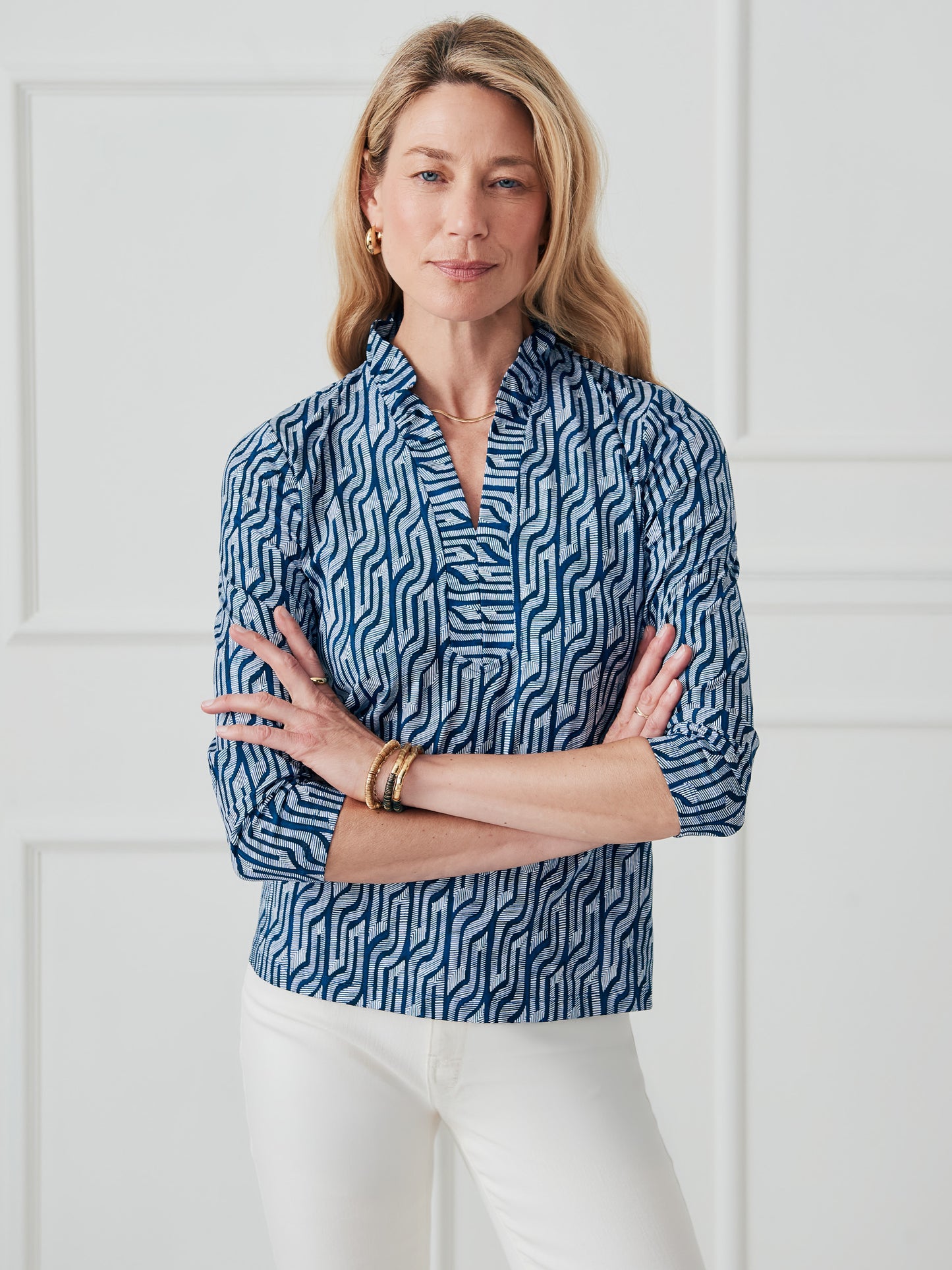 J.McLaughlin Sahara top in navy made with catalina cloth. 