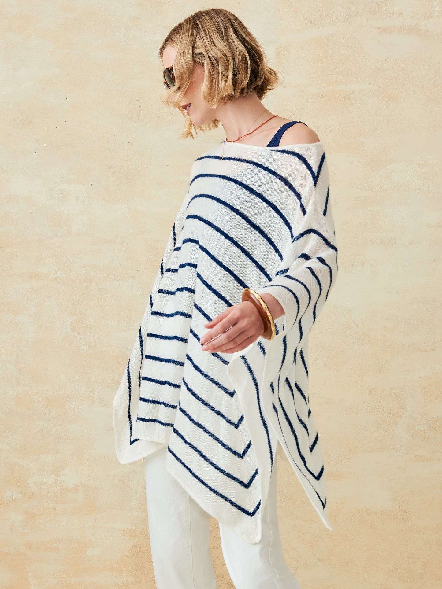 J.McLaughlin Samrithi poncho in off white/dark navy made with cashmere.