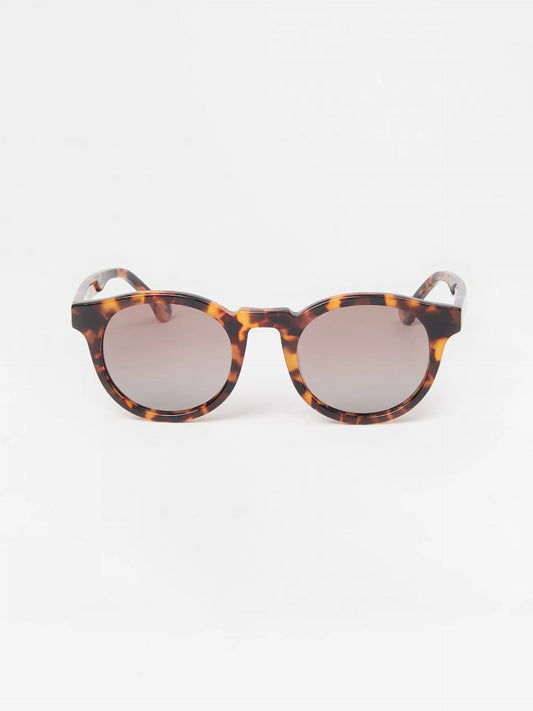 J.McLaughlin Selena sunglasses in leopard tortoise made with acetate.
