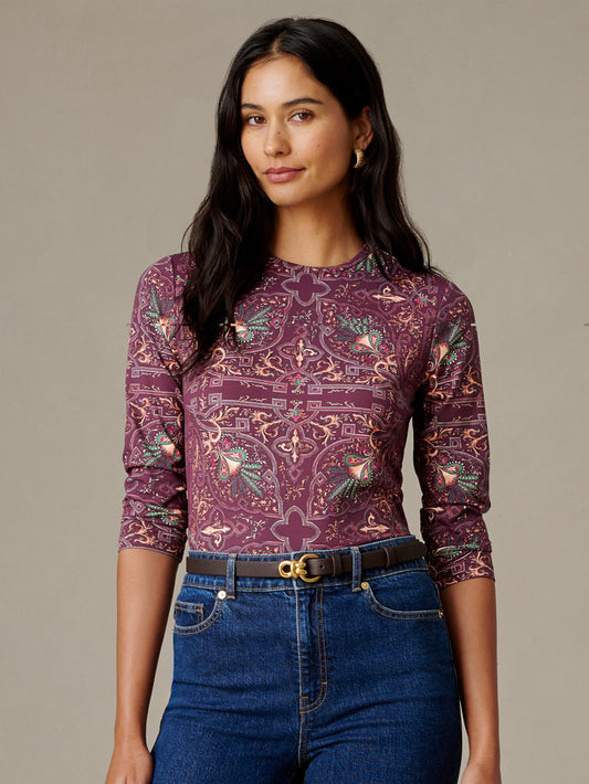 Signature Tee in Baroque Medallion