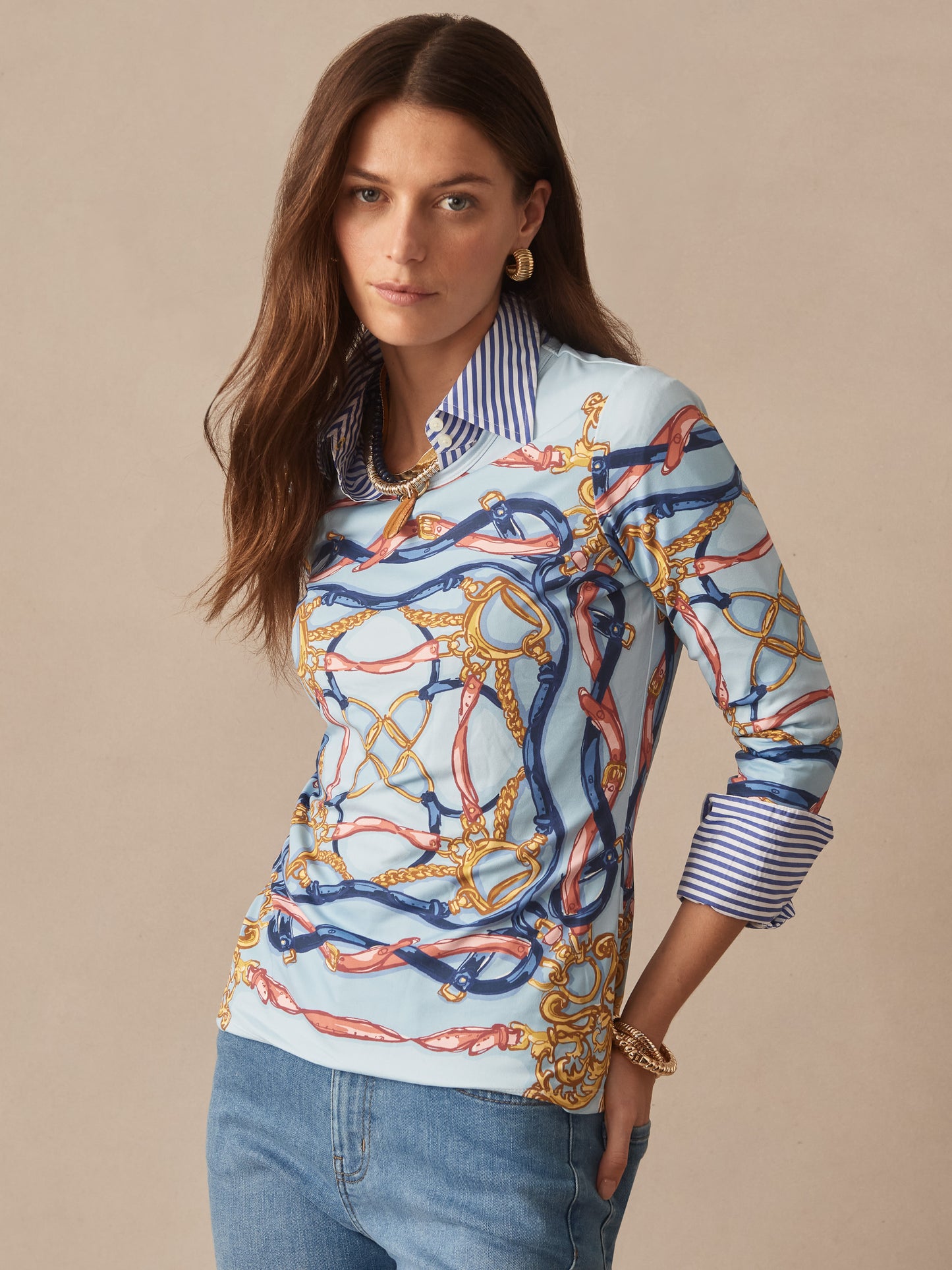 J.McLaughlin Signature tee in light blue/coral made with catalina cloth. 