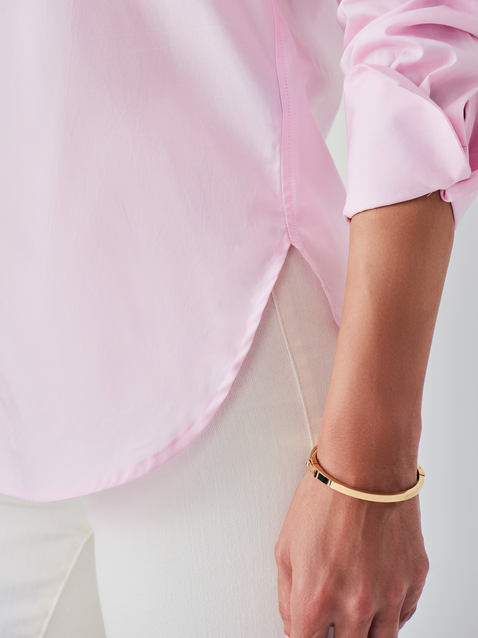 J.McLaughlin Sloane shirt in pink made with cotton.