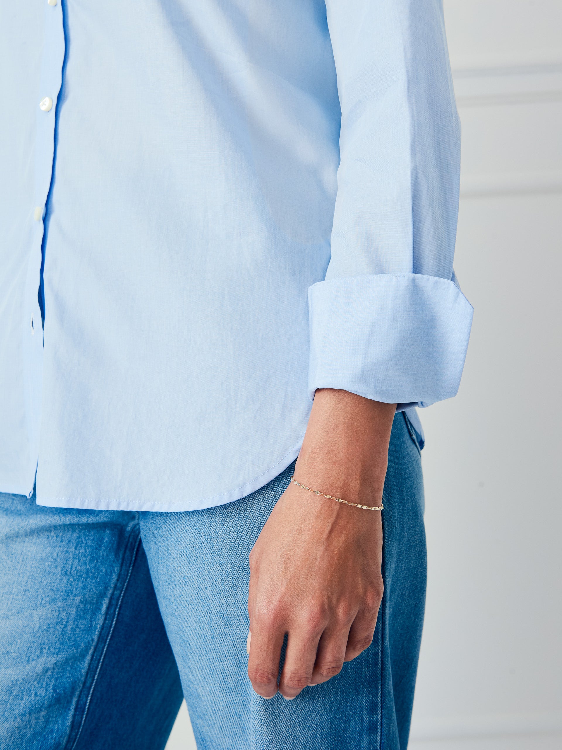 J.McLaughlin Sloane shirt in spring blue made with cotton.