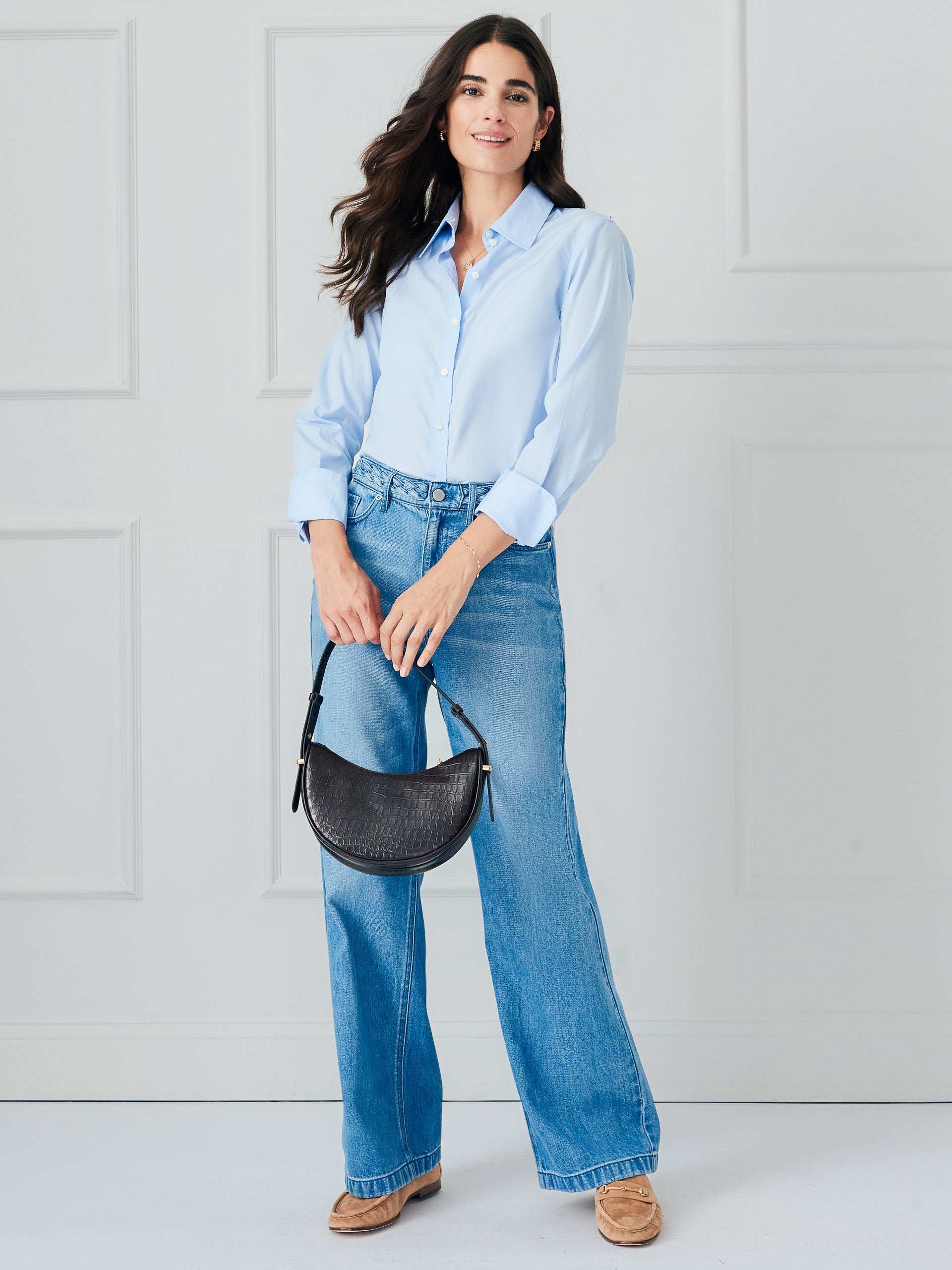 J.McLaughlin Sloane shirt in spring blue made with cotton.