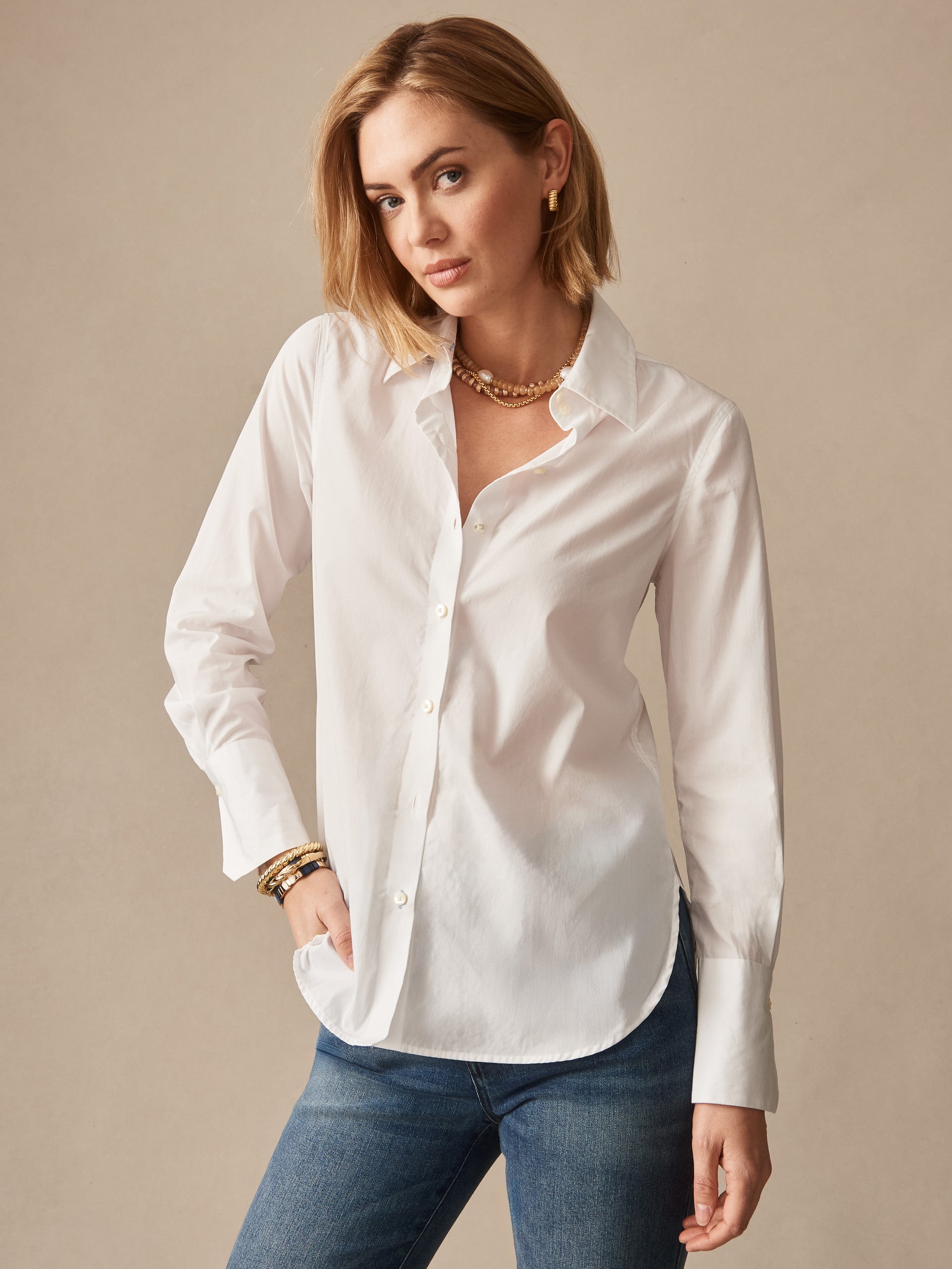 J.McLaughlin Sloane shirt in white made with cotton
