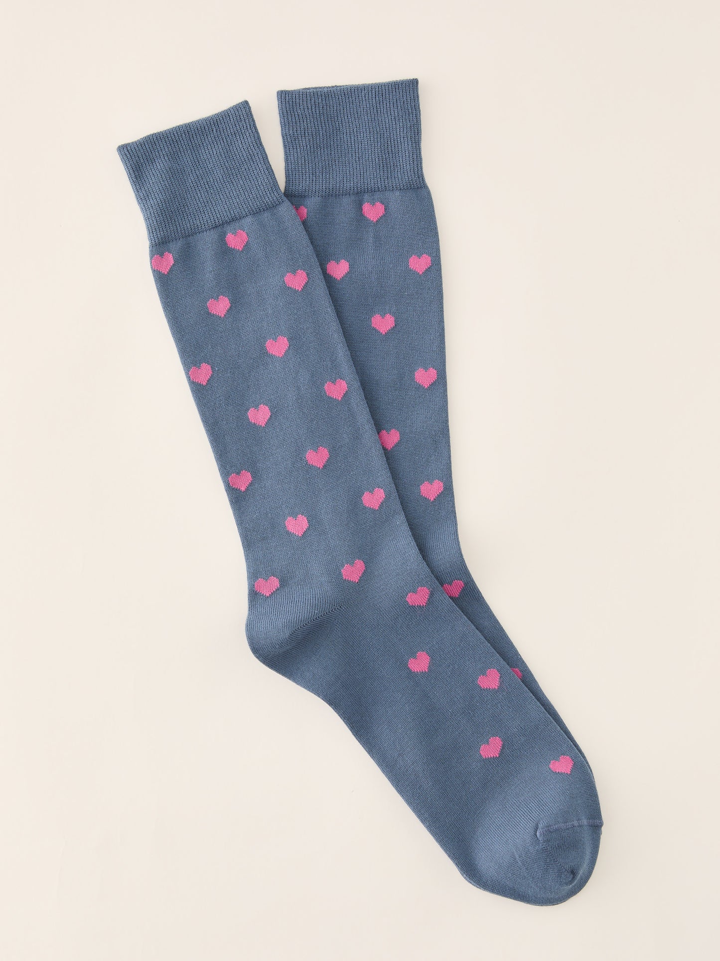 J.McLaughlin socks in blue/hot pink made with pima cotton.