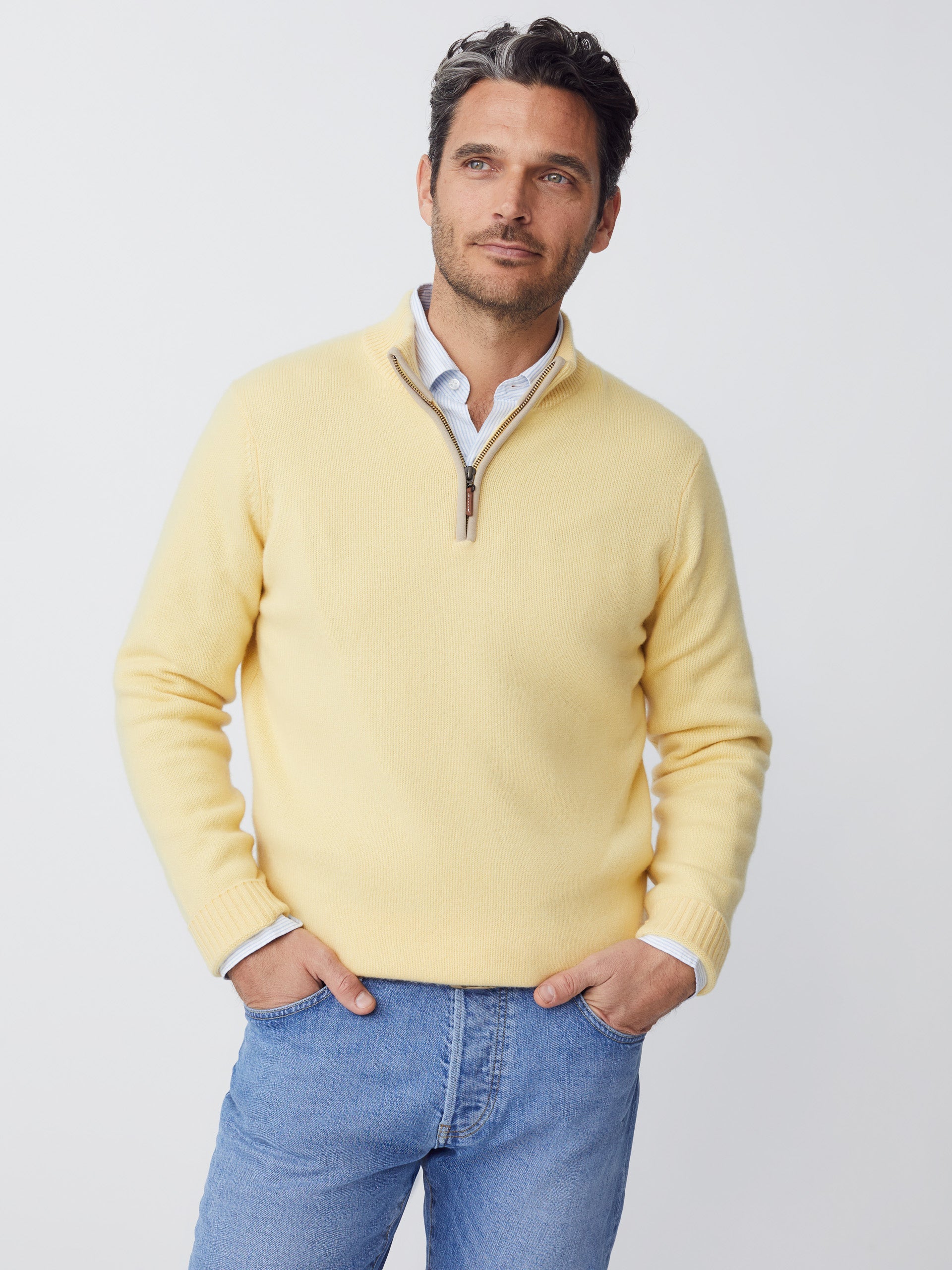 Model wearing J.McLaughlin Tate sweater in yellow made with cashmere.