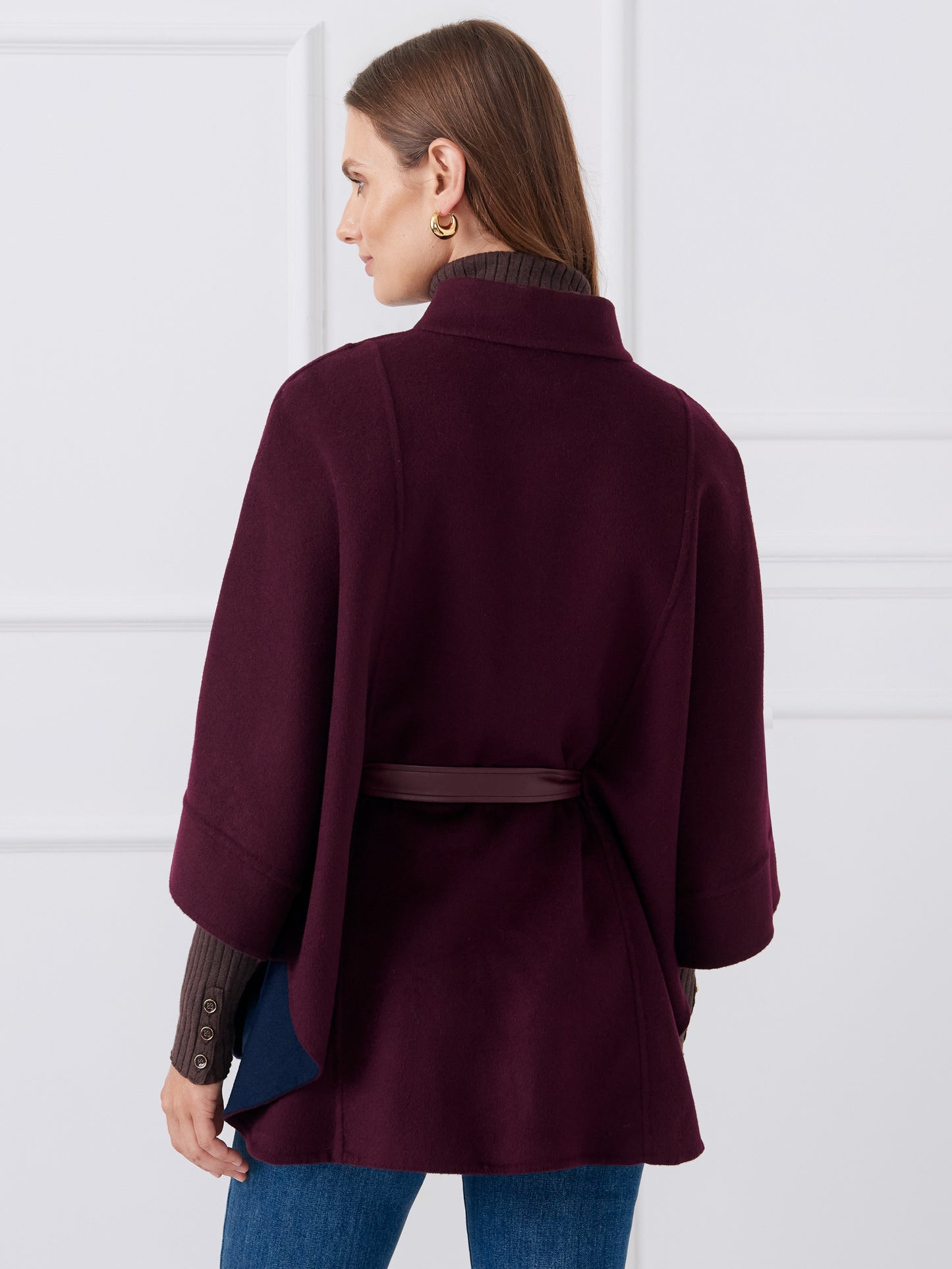 J.McLaughlin Terin poncho in merlot made with wool. 