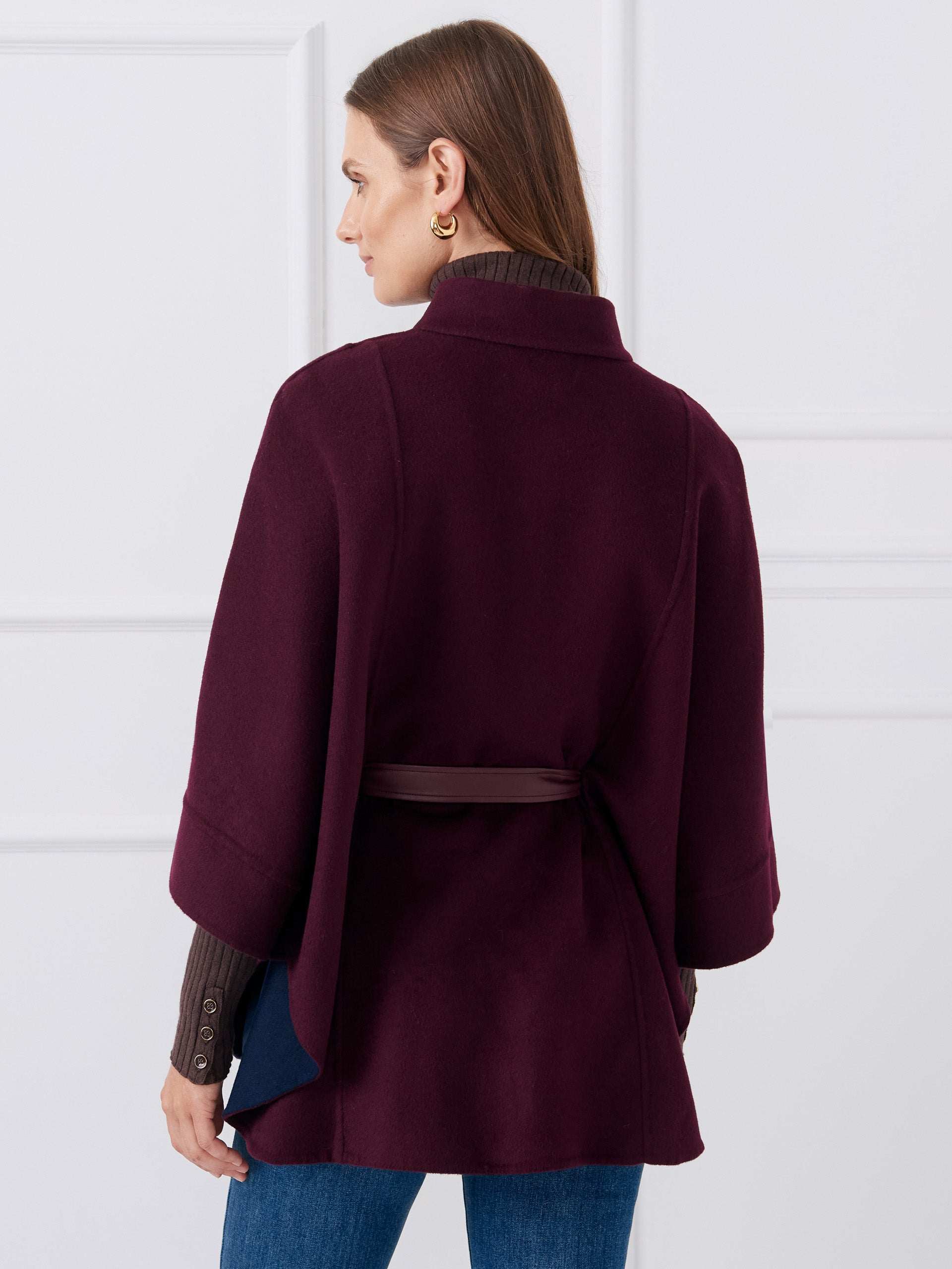 J.McLaughlin Terin poncho in merlot made with wool. 
