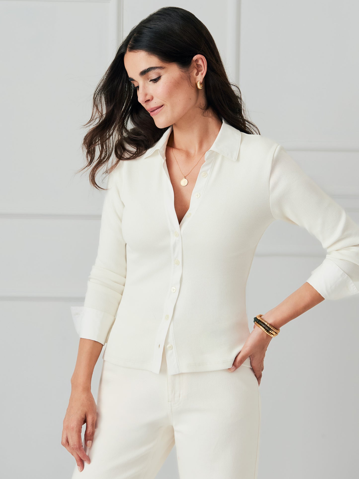 J.McLaughlin Theodora top in ivory made with cotton. 