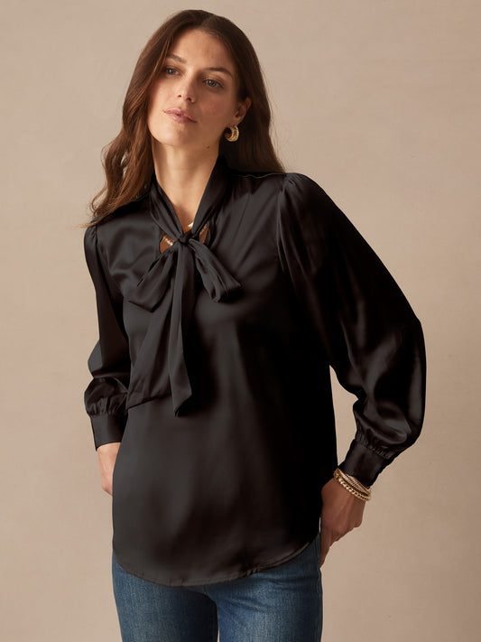 J.McLaughlin Vienna top in black made with stretch satin. 