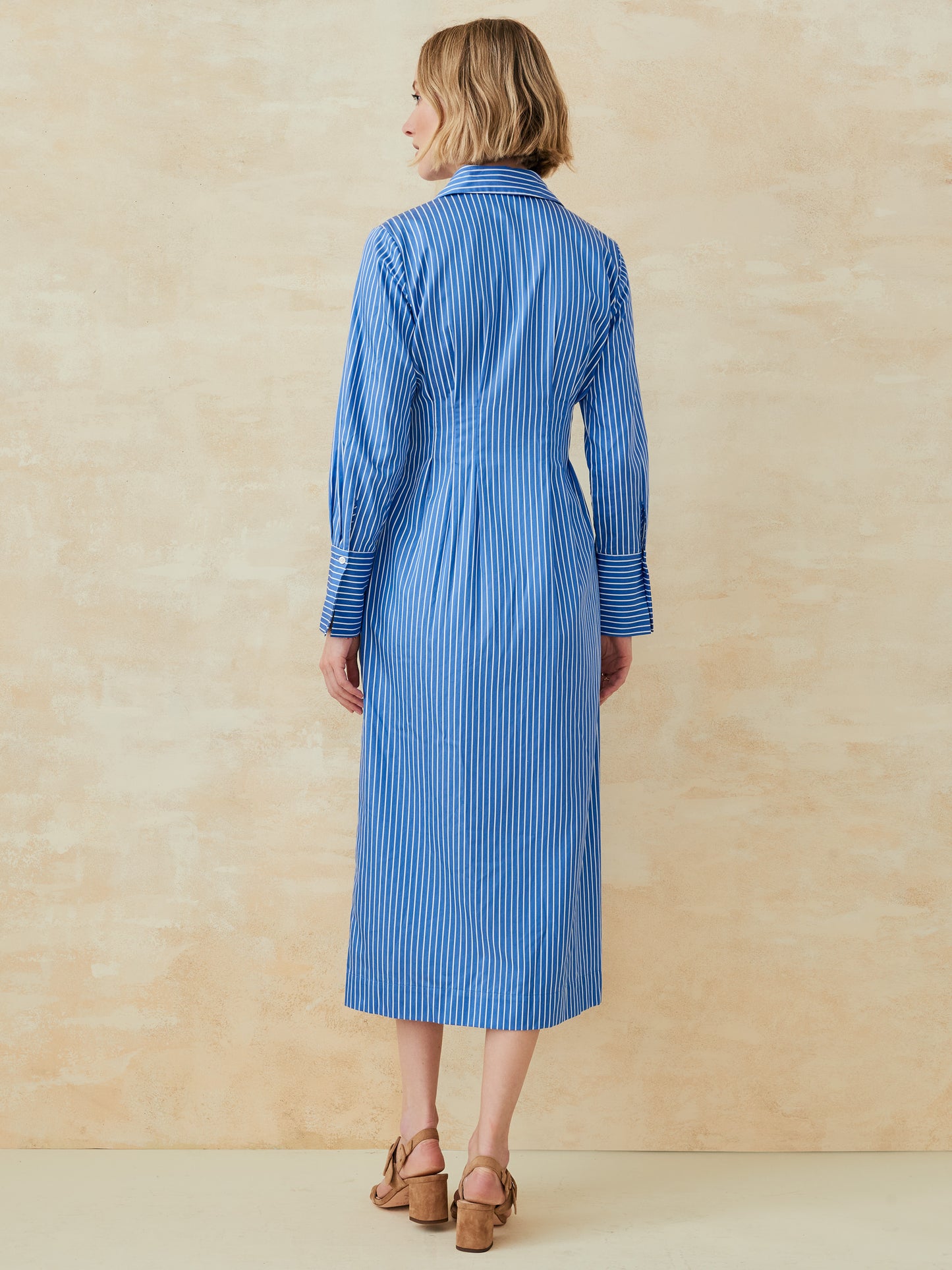 J.McLaughlin Whit dress in medium blue/white made with cotton. 