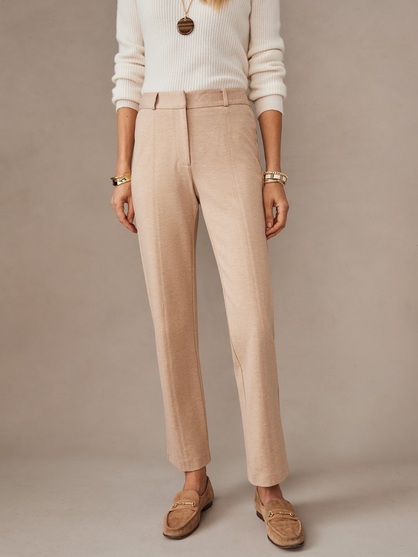 J.McLaughlin Ynez pants in heather sand made with bainbridge cloth.